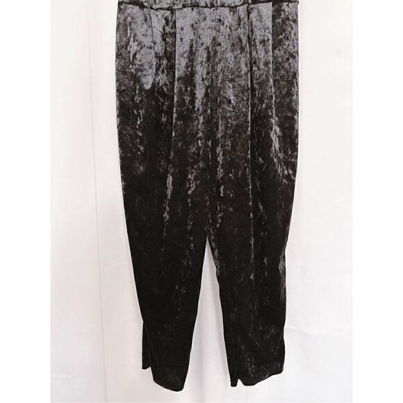 Velvet romper  - Picture 5 of 5